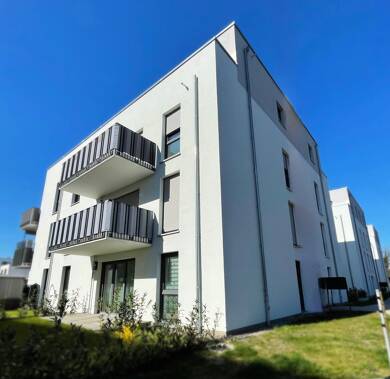 Wohnung zum Kauf 350.000 € 3 Zimmer 75,2 m² 1. Geschoss Coswig 01640