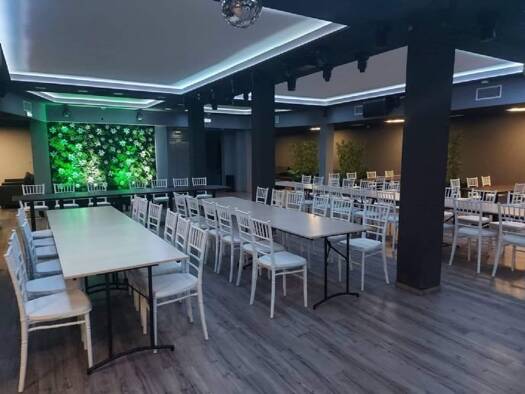 Club/Discothek zum Kauf 685.000 € 456 m² Gastrofläche Siófok 8600