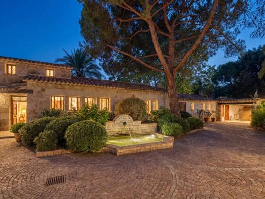 Einfamilienhaus zum Kauf 5.500.000 € 9 Zimmer 460 m² 44.000 m² Grundstück Saint-Paul-de-Vence 06570