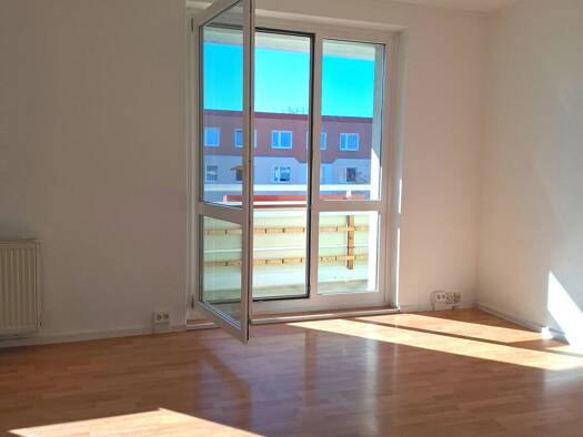 Wohnung zur Miete 289 € 3 Zimmer 56,4 m² 4. Geschoss frei ab sofort Irkutsker Straße 32 Kappel Chemnitz 09119