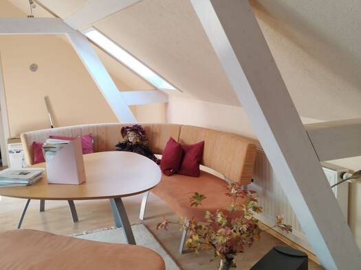 Wohnung zur Miete 700 € 3 Zimmer 90 m² Dachgeschoss frei ab sofort Sonneberg Sonneberg 96515