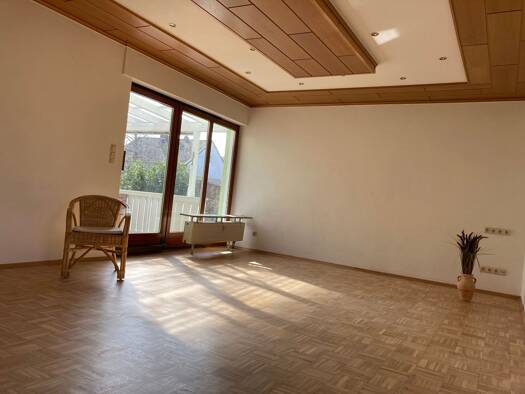 Wohnung zur Miete 950 € 4,5 Zimmer 104 m² Geschoss EG/2 frei ab sofort Niederndorf Herzogenaurach 91074