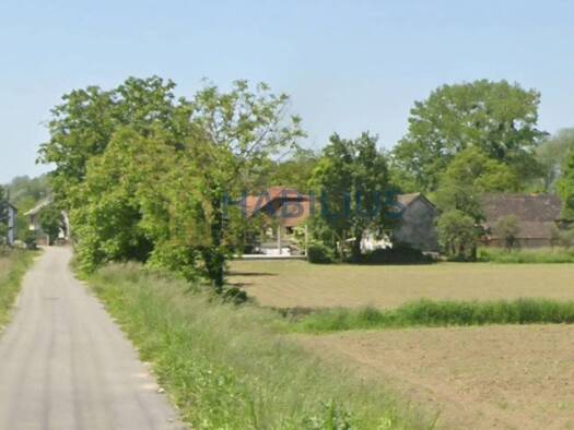 Wohn- und Gewerbegrundstück zum Kauf 30 € Rugvica 10370