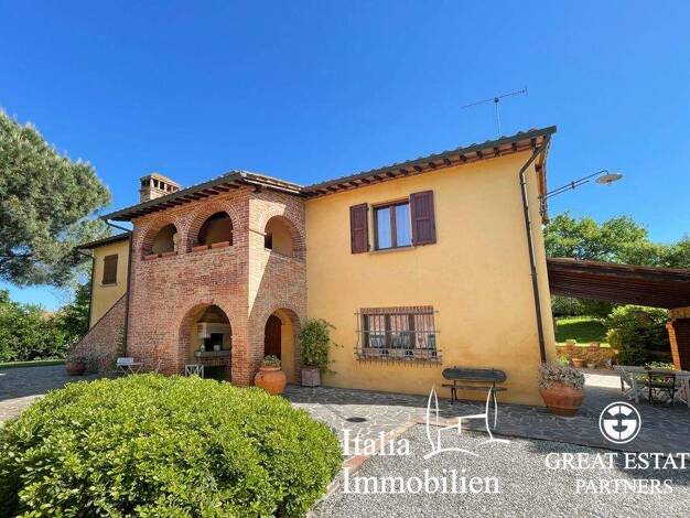 Bauernhaus zum Kauf 790.000 € 9 Zimmer 243 m² 5.720 m² Grundstück Foiano Della Chiana 52045