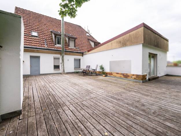 Mehrfamilienhaus zum Kauf als Kapitalanlage geeignet 990.000 € 335 m² 695 m² Grundstück Coburg Coburg 96450