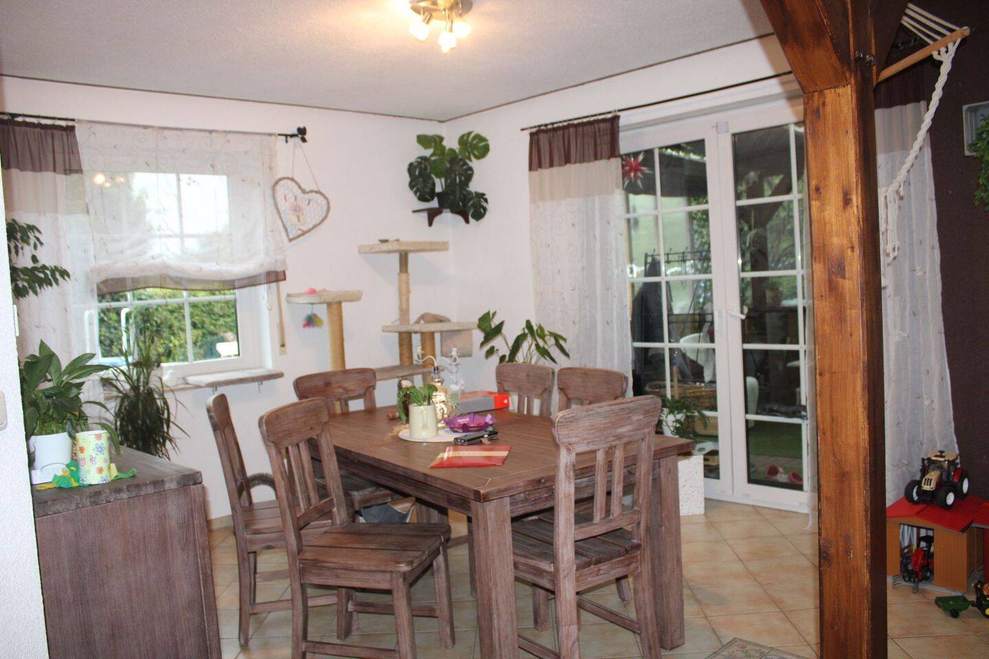 Einfamilienhaus zum Kauf - Mehr
