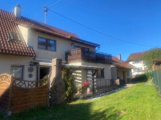 Mehrfamilienhaus zum Kauf 455.000 € 8 Zimmer 200,2 m² 661 m² Grundstück Tiefenbronn 75233