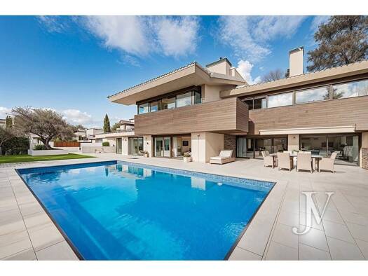 Villa zum Kauf 3.800.000 € 5 Zimmer 899 m² 1.579 m² Grundstück Madrid 28035