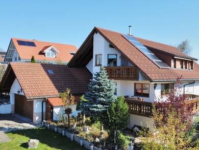 Mehrfamilienhaus zum Kauf als Kapitalanlage geeignet 590.000 € 10 Zimmer 302 m² 885 m² Grundstück Heppenschwand Höchenschwand 79862