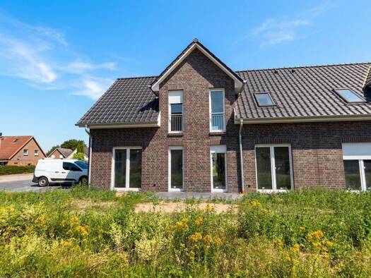 Doppelhaushälfte zum Kauf - Erstbezug 420.000 € 5 Zimmer 123,3 m² Lauenburg/Elbe 21481