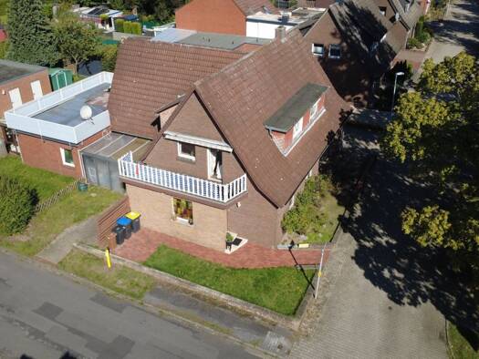 Mehrfamilienhaus zum Kauf provisionsfrei 325.000 € 15 Zimmer 260 m² 710 m² Grundstück frei ab 01.11.2026 Esterfeld Meppen 49716