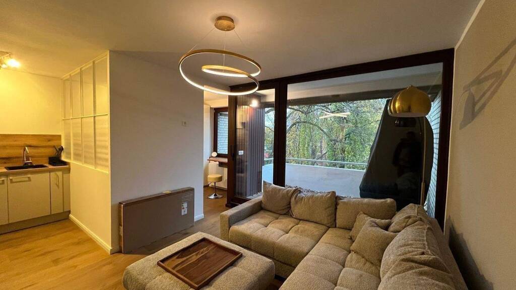 Studio zur Miete 1.140 € 1 Zimmer 38 m² 3. Geschoss Mittelweg 114 Harvestehude Hamburg 20149