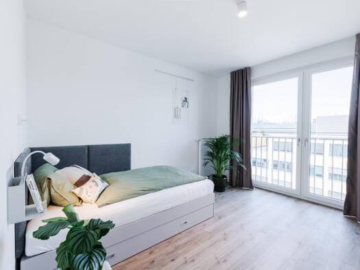 Wohnung zur Miete - Erstbezug 551 € 1 Zimmer 12 m² frei ab sofort Halbergstraße Süd Ludwigshafen am Rhein 67061