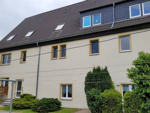 Wohnung zur Miete 260 € 2 Zimmer 44,5 m² 1. Geschoss frei ab sofort Zur Mühle 22 Schweikershain Erlau 09306