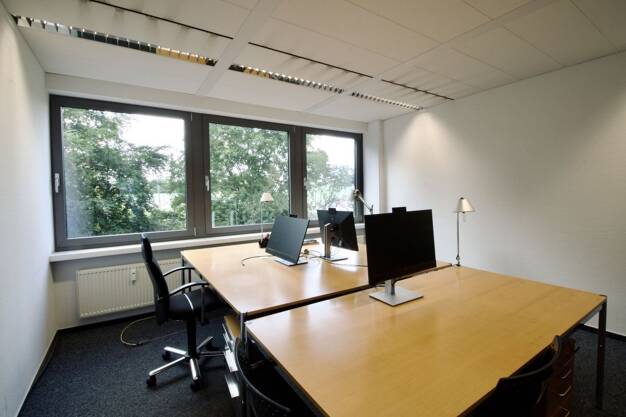 Bürofläche zur Miete provisionsfrei 950 € 24 m² Bürofläche Goldsteinstrasse Niederrad Frankfurt am Main 60528