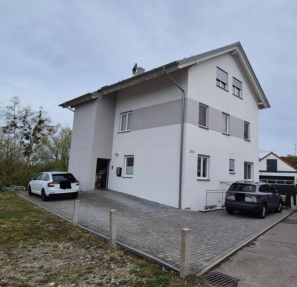 Mehrfamilienhaus zum Kauf als Kapitalanlage geeignet 12 Zimmer 405 m²<br/>Wohnfläche 650 m²<br/>Grundstück Lochbrücke Meckenbeuren 88074