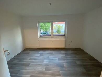 Wohnung zur Miete 300 € 3 Zimmer 50,8 m² EG frei ab sofort Schlesierstr. 6 Langelsheim Langelsheim 38685