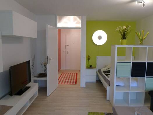 Studio zur Miete 590 € 1 Zimmer 32 m² Geschoss 2/6 frei ab 01.06.2026 Tullnau Nürnberg 90402