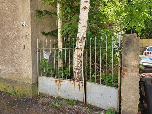 Mehrfamilienhaus zum Kauf 60.000 € 8 Zimmer 248 m² 3.480 m² Grundstück Meißen 01662