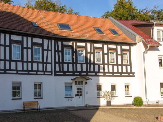 Wohnung zur Miete 405 € 2 Zimmer 45 m² Hauptstr. 3 Tröbnitz 07646