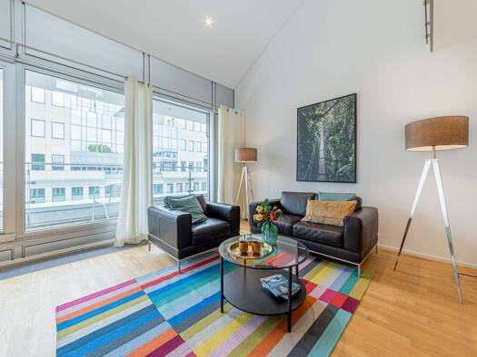 Wohnung zur Miete 2.610 € 2 Zimmer 94 m² 5. Geschoss frei ab 01.11.2026 Bahnhofsviertel Frankfurt am Main 60329