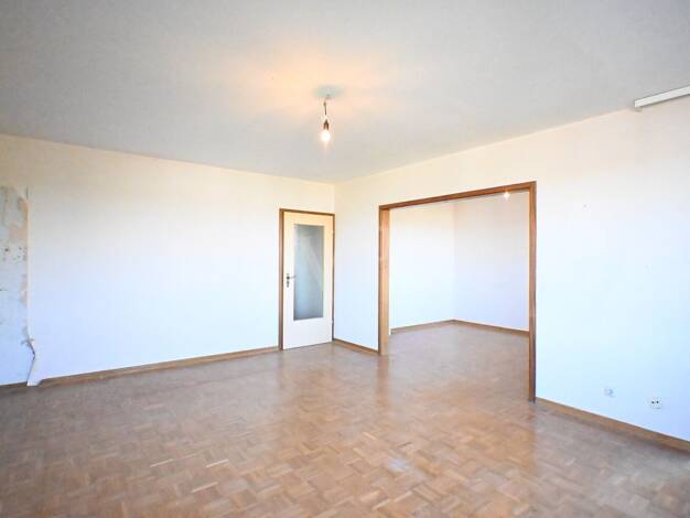 Wohnung zum Kauf 190.000 € 5 Zimmer 104 m² 6. Geschoss Laatzen-Mitte Laatzen 30880