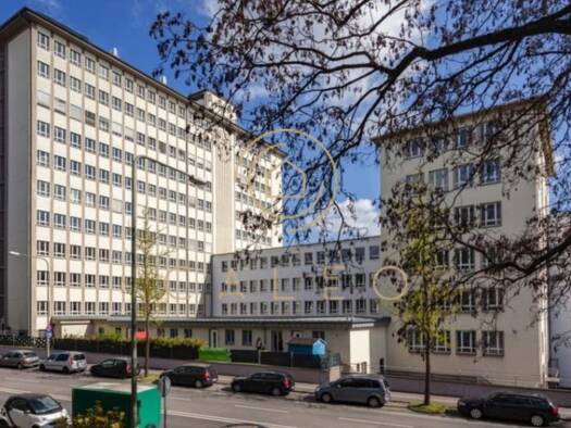 Bürofläche zur Miete provisionsfrei 8,50 € 16.791,3 m² Bürofläche teilbar ab 321 m² Ostend Frankfurt am Main 60314