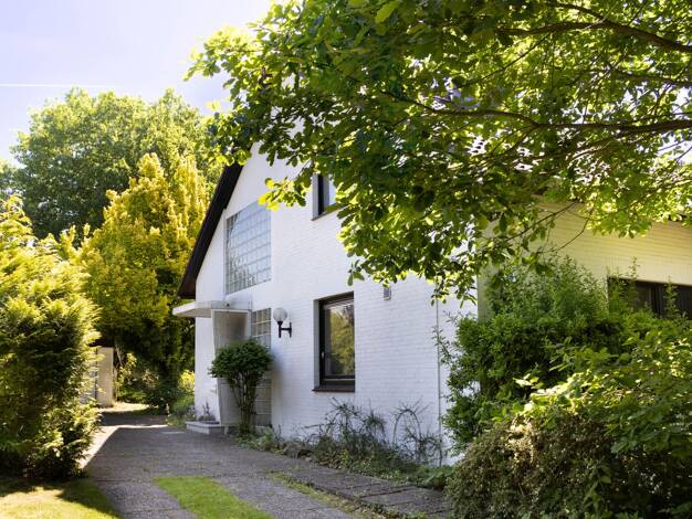 Einfamilienhaus zum Kauf 415.000 € 4 Zimmer 144 m² 1.285 m² Grundstück Schwarzenbek 21493