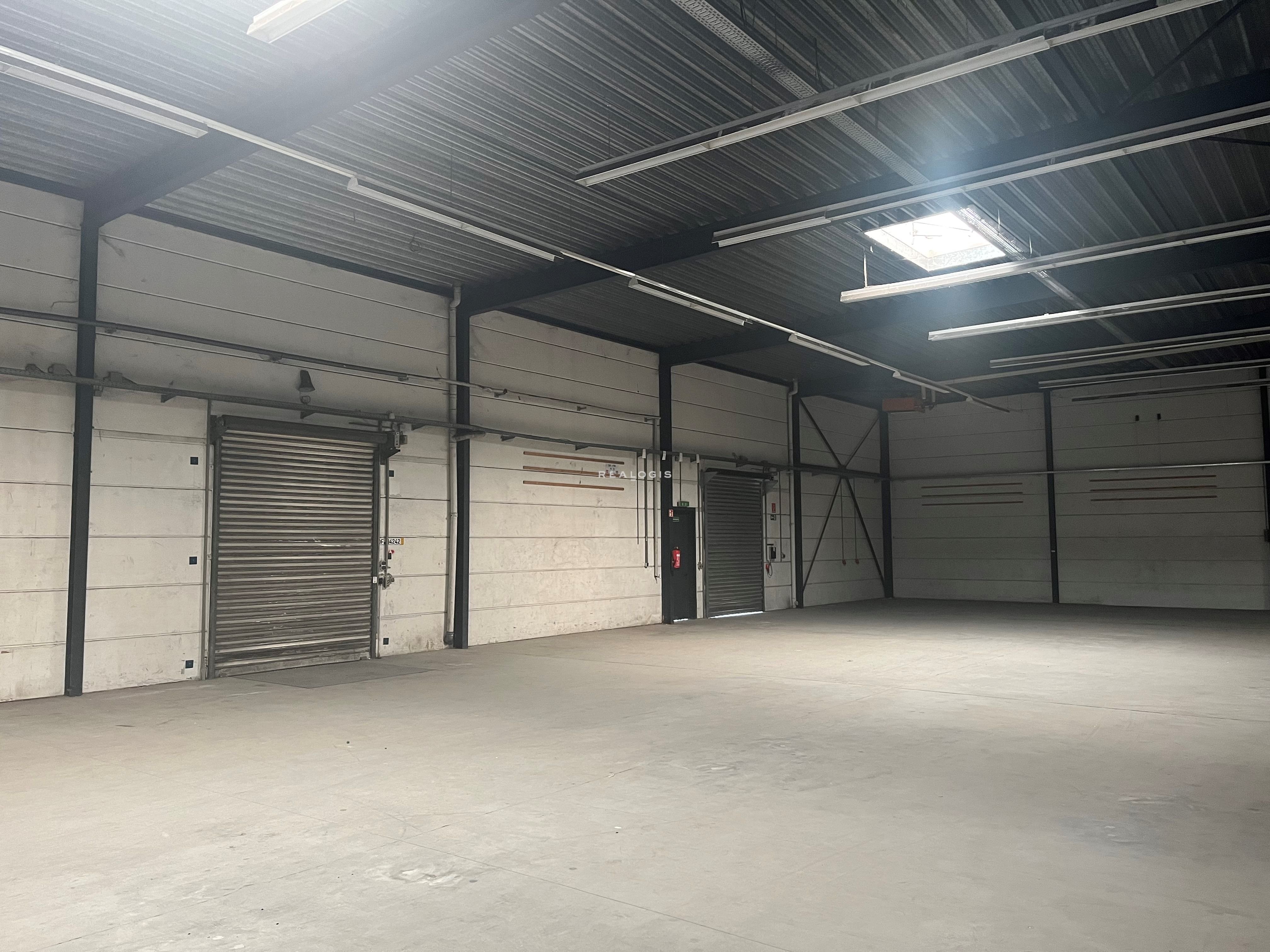 Halle/Industriefläche zur Miete 2.500 m²<br/>Lagerfläche Steinberg Dietzenbach 63128