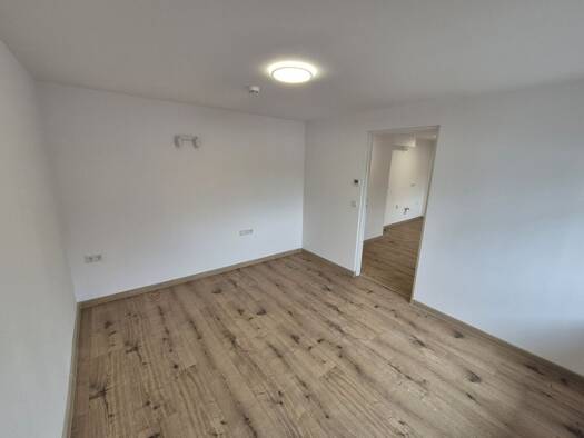 Wohnung zur Miete 332 € 2 Zimmer 33,2 m² 1. Geschoss Hauptstraße 32 Leuba Ostritz 02899