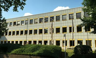 Bürofläche zur Miete provisionsfrei 9,50 € 1.573 m² Bürofläche teilbar ab 75 m² Dortelweil Bad Vilbel 61118