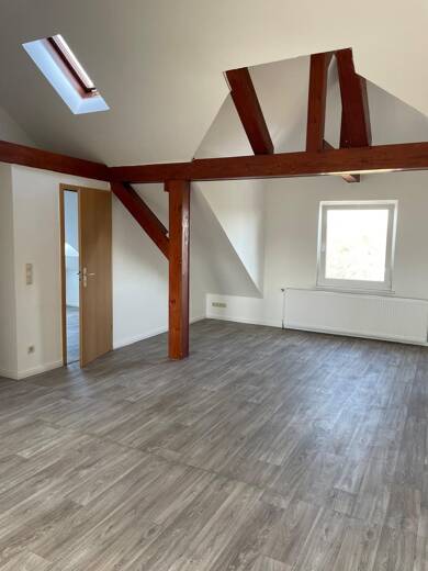 Wohnung zur Miete 507 € 3 Zimmer 59,6 m² Dachgeschoss, 3. Geschoss frei ab sofort Eduardstraße 36 Innenstadt Dessau-Roßlau 06844