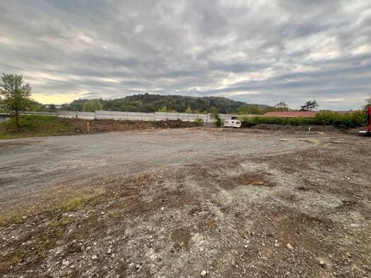 Grundstück zur Miete provisionsfrei 2 € 5.100 m² Grundstück frei ab sofort Heiligkreuzstraße Herborn 35745