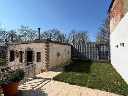 Sonstiges zum Kauf als Kapitalanlage geeignet 309.000 € 9 Zimmer 272 m² 350 m² Grundstück Neudorfer Straße 26 Burbach Saarbrücken 66115