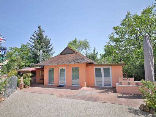 Restaurant zum Kauf 340.000 € 68,1 m² Gastrofläche 2.593 m² Grundstück Loffenau 76597