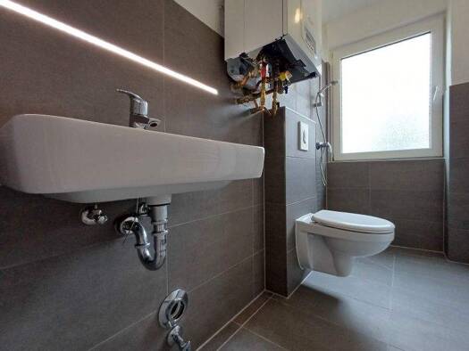 Wohnung zur Miete 699 € 2 Zimmer 46,7 m² frei ab sofort Neutorstr. 1 Innenstadt Minden 32427