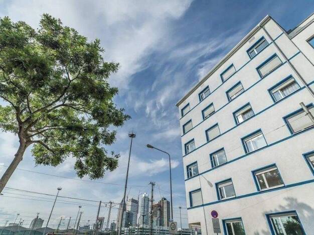 Wohnung zur Miete 450 € 18 m² 4. Geschoss Mannheimer Straße Gutleutviertel Innenstadt I 60327