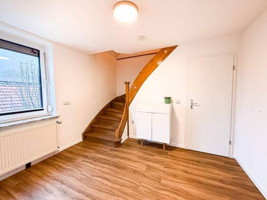 Doppelhaushälfte zum Kauf 245.000 € 4 Zimmer 100 m² 697 m² Grundstück Mülsen St Niclas Mülsen 08132
