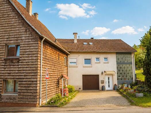 Haus zum Kauf 399.000 € 12 Zimmer 300 m² 1.300 m² Grundstück Lautenbach Fichtenau 74579