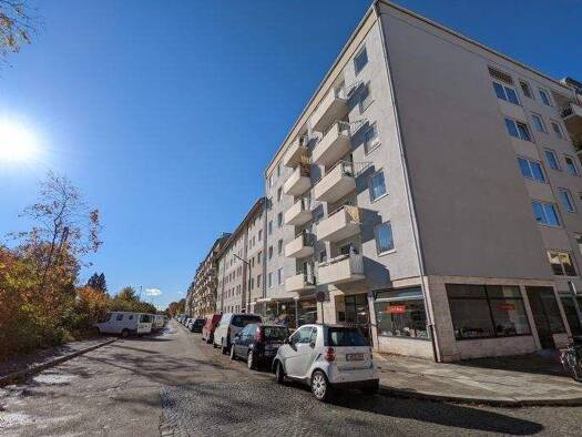 Wohnung zur Miete 1.800 € 3 Zimmer 84 m² Geschoss 5/5 frei ab 01.10.2026 Martin-Behaim-Straße 3 Sendling-Westpark München 81373