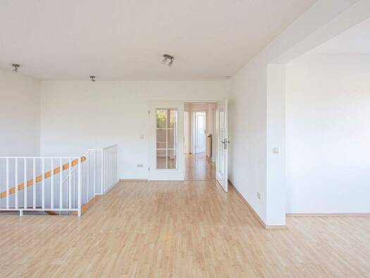 Maisonette zum Kauf 379.000 € 7 Zimmer 186 m² Geschoss 1/2 frei ab sofort Rosdorf 37124