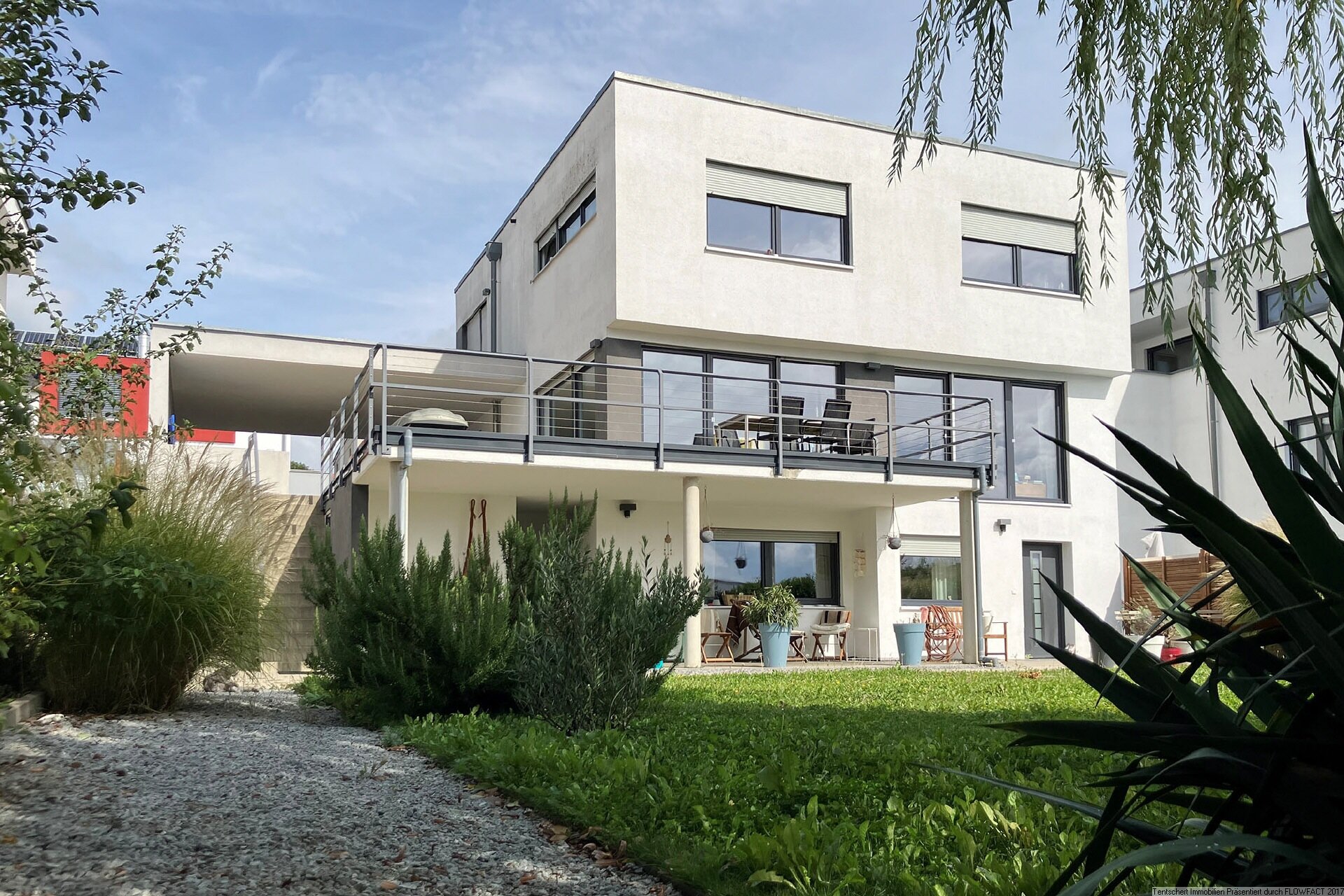 Einfamilienhaus zum Kauf 1.195.000 € 5 Zimmer 225,2 m²<br/>Wohnfläche 503 m²<br/>Grundstück Mittlerer Kuhberg Ulm 89081