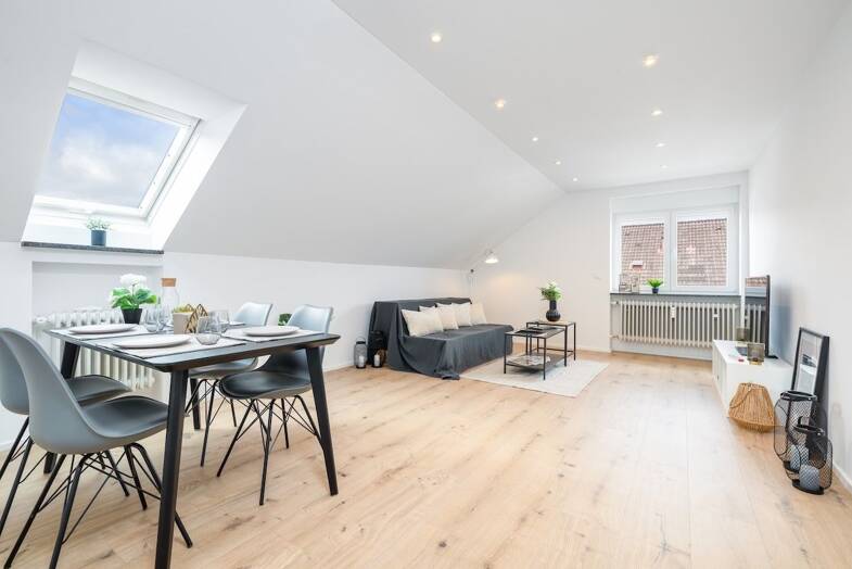 Wohnung zum Kauf provisionsfrei 269.700 € 2 Zimmer 58 m² Dachgeschoss, 3. Geschoss Derchinger Straße 14 Lechhausen - Ost Augsburg 86165