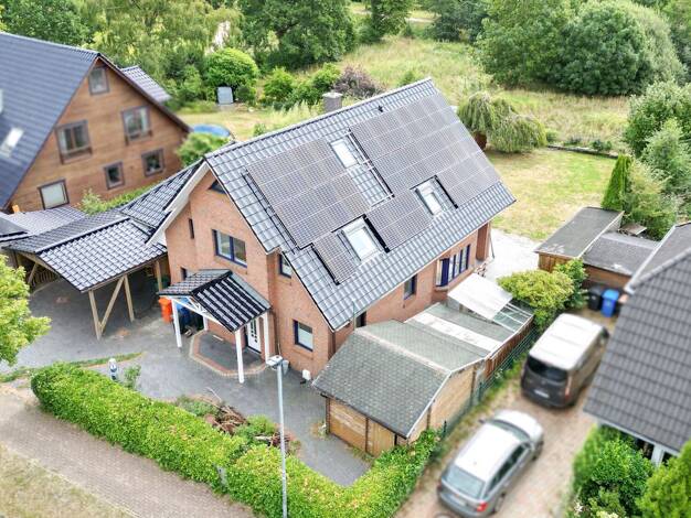 Einfamilienhaus zum Kauf 699.000 € 7 Zimmer 202 m² 831 m² Grundstück Kaltenkirchen 24568
