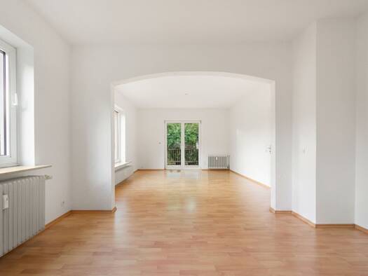 Mehrfamilienhaus zum Kauf 549.000 € 7 Zimmer 175 m² 556 m² Grundstück Friedberg Friedberg 61169