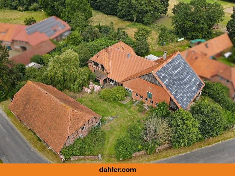 Haus zum Kauf 5 Zimmer 234 m² 2.600 m² Grundstück Lutter Neustadt / Lutter 31535