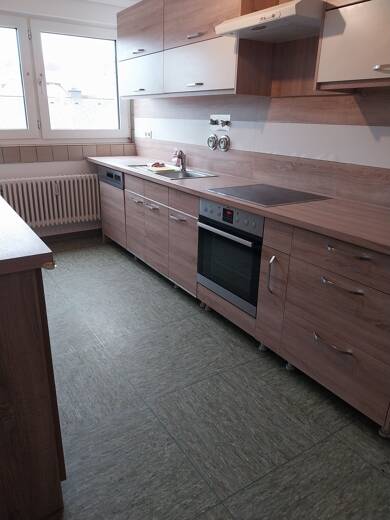 Wohnung zur Miete 1.080 € 3 Zimmer 120 m² Dachgeschoss, 3. Geschoss frei ab sofort Neustadt Titisee-Neustadt 79822