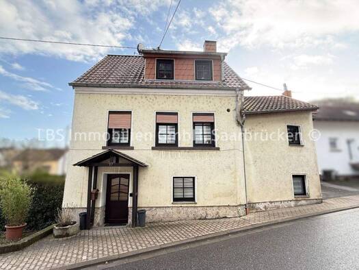 Einfamilienhaus zum Kauf 99.999 € 4 Zimmer 90 m² 226 m² Grundstück frei ab sofort Honzrath Beckingen 66701