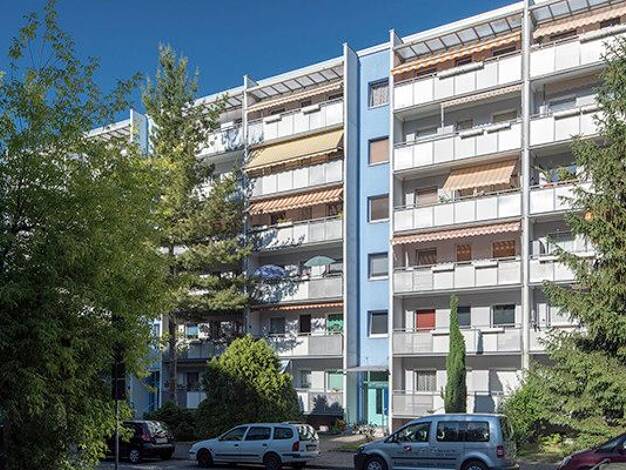 Wohnung zur Miete 456 € 2 Zimmer 49,5 m² 5. Geschoss frei ab 02.08.2025 Finsterwalder Str. 1 Prohlis-Süd Dresden 01239
