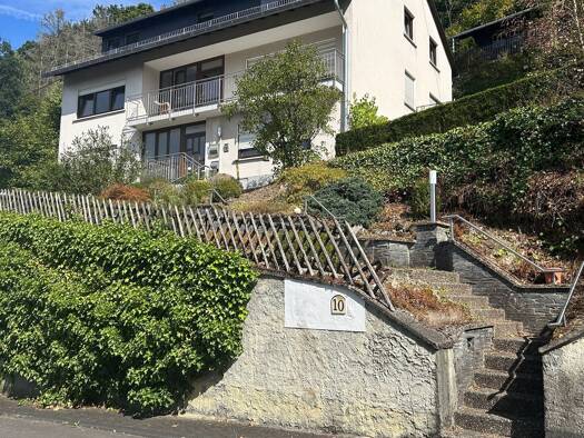 Wohnung zur Miete 800 € 4 Zimmer 102 m² Geschoss 1/2 frei ab sofort Herrstein 55756